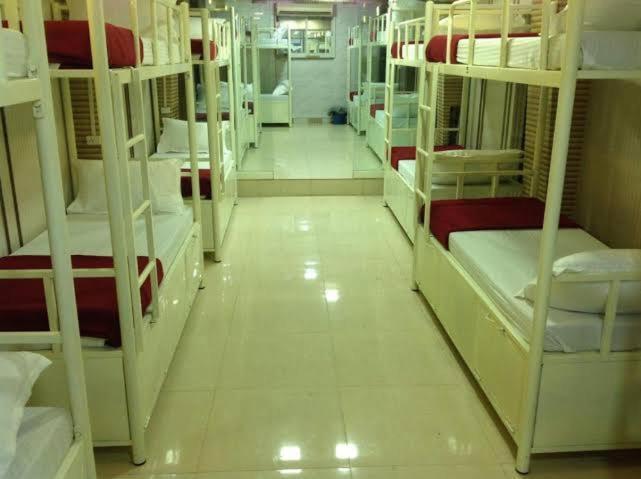 Friends Hostel And Pg House Mumbai Eksteriør bilde