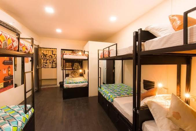 Friends Hostel And Pg House Mumbai Eksteriør bilde